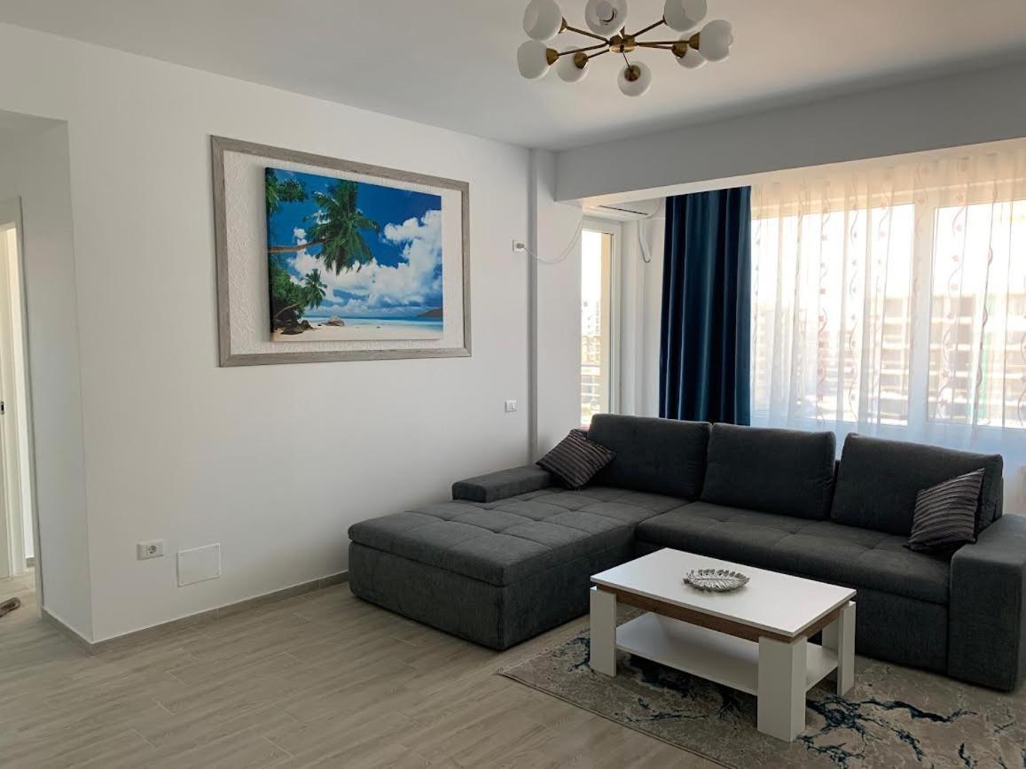 49Er Apartament Navodari Exterior photo